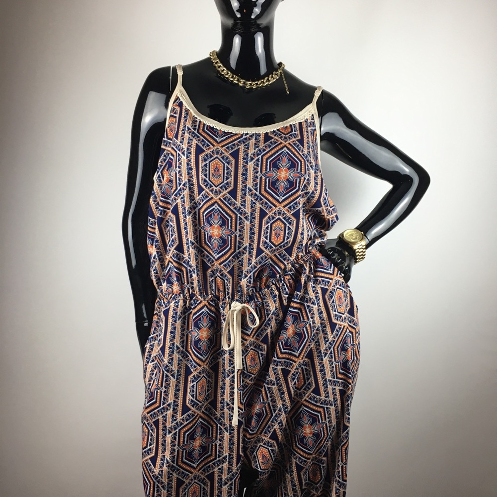 🛍️4/$20 XXI Jumpsuit